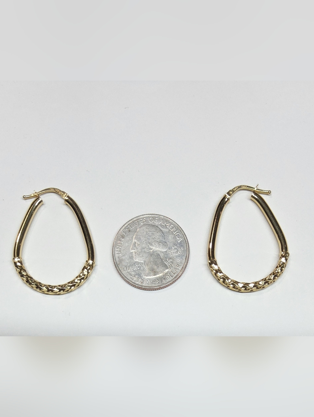 Vintage 14k Solid Yellow Gold Hollow Dual-textured Egg-shaped Hoop Earrings